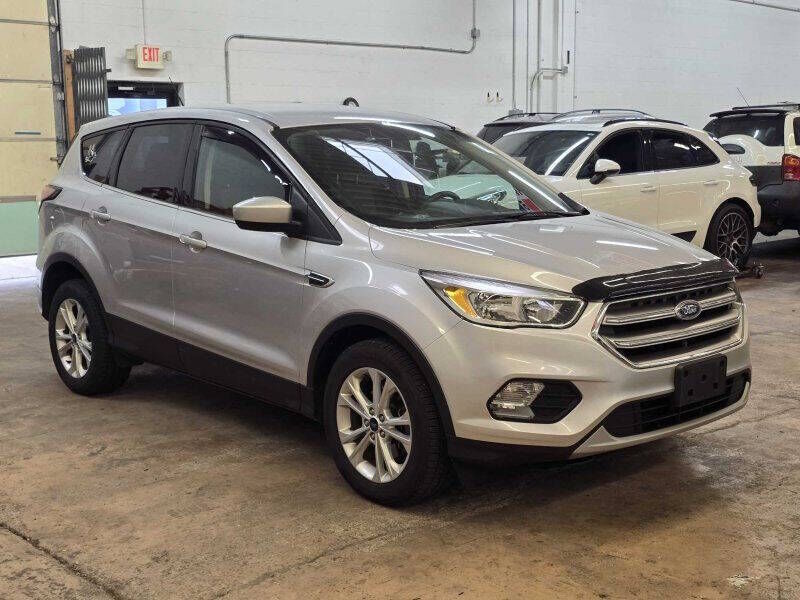 2017 FORD Escape