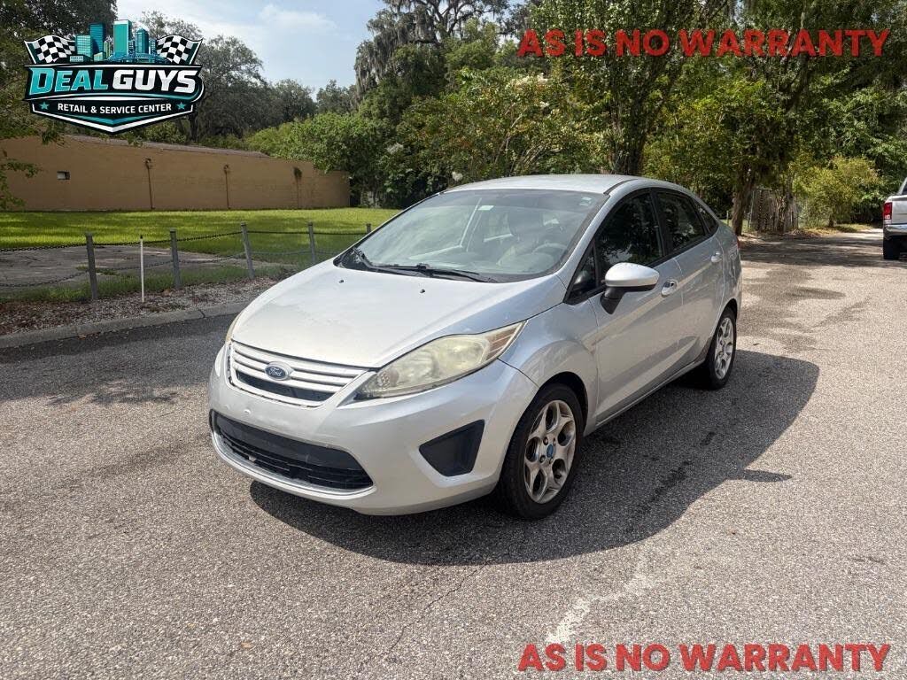 2013 FORD Fiesta