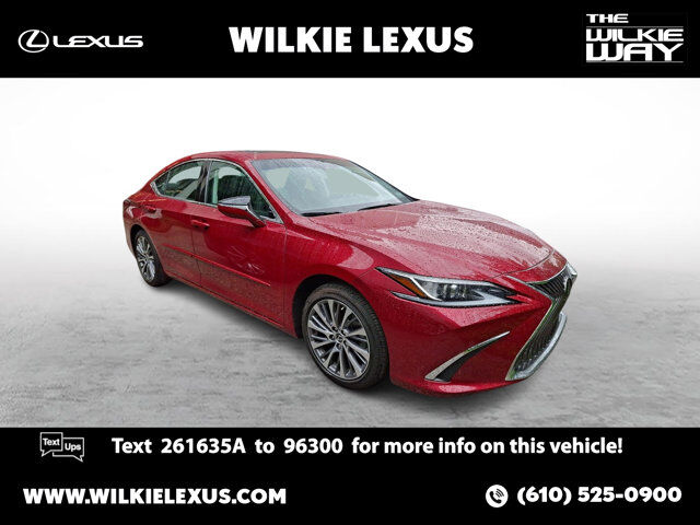 2019 LEXUS ES