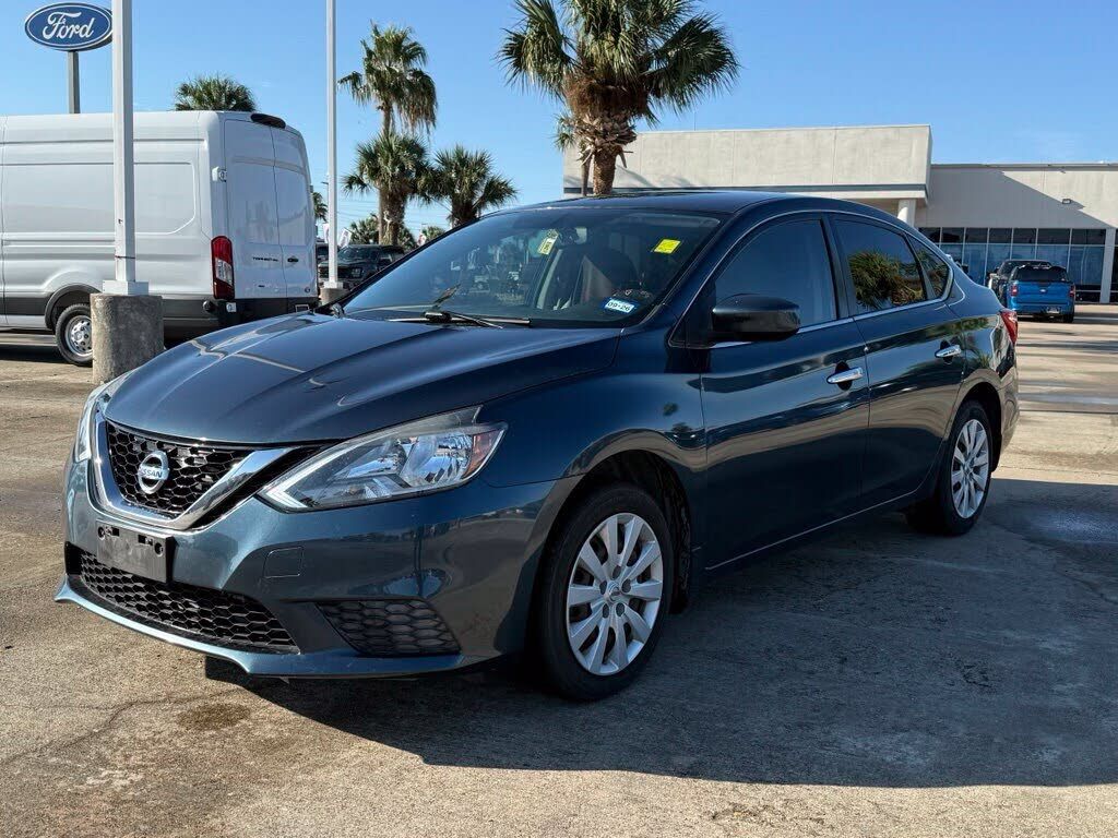 2016 NISSAN Sentra
