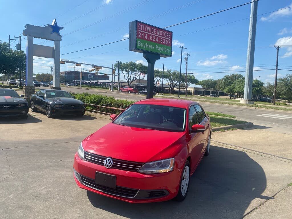 2013 VOLKSWAGEN Jetta