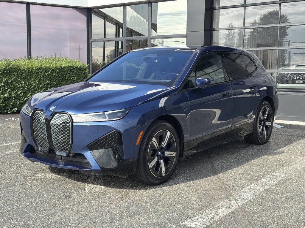 2024 BMW ix