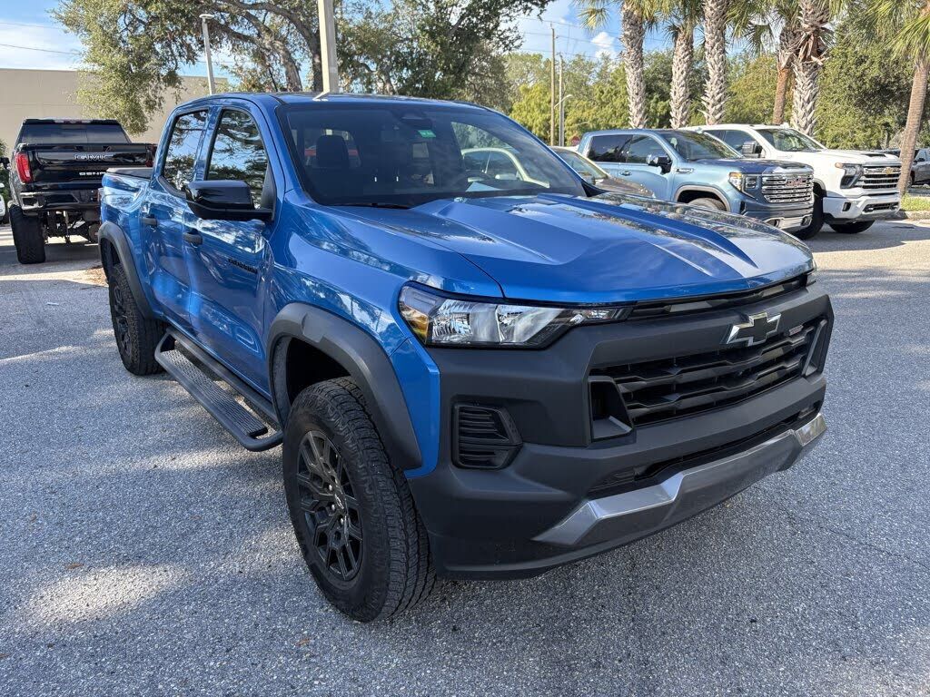 2024 CHEVROLET Silverado