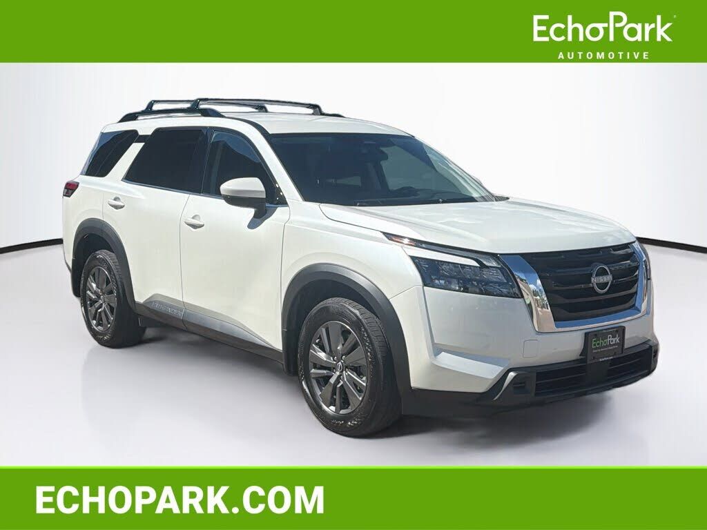 2024 NISSAN Pathfinder