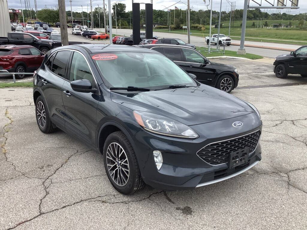 2022 FORD Escape