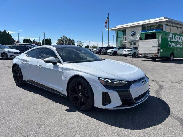 2023 AUDI e-tron GT