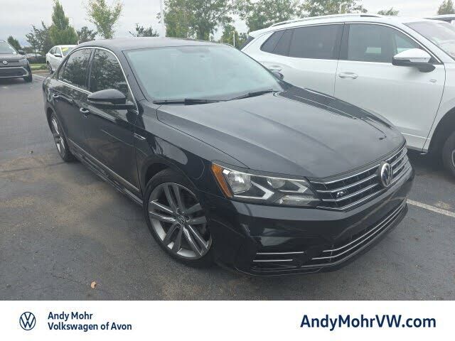 2018 VOLKSWAGEN Passat