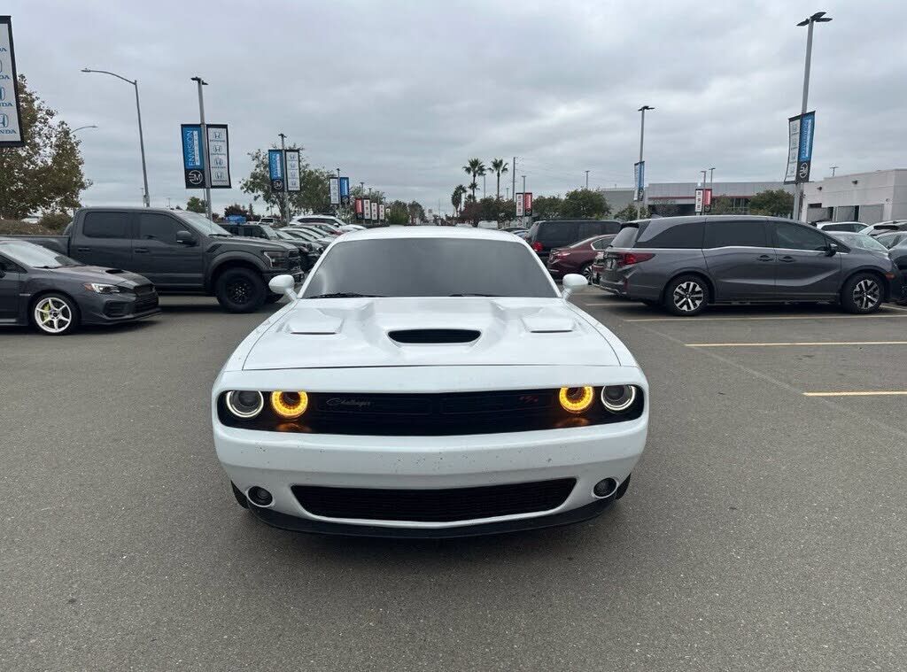 2020 DODGE Challenger