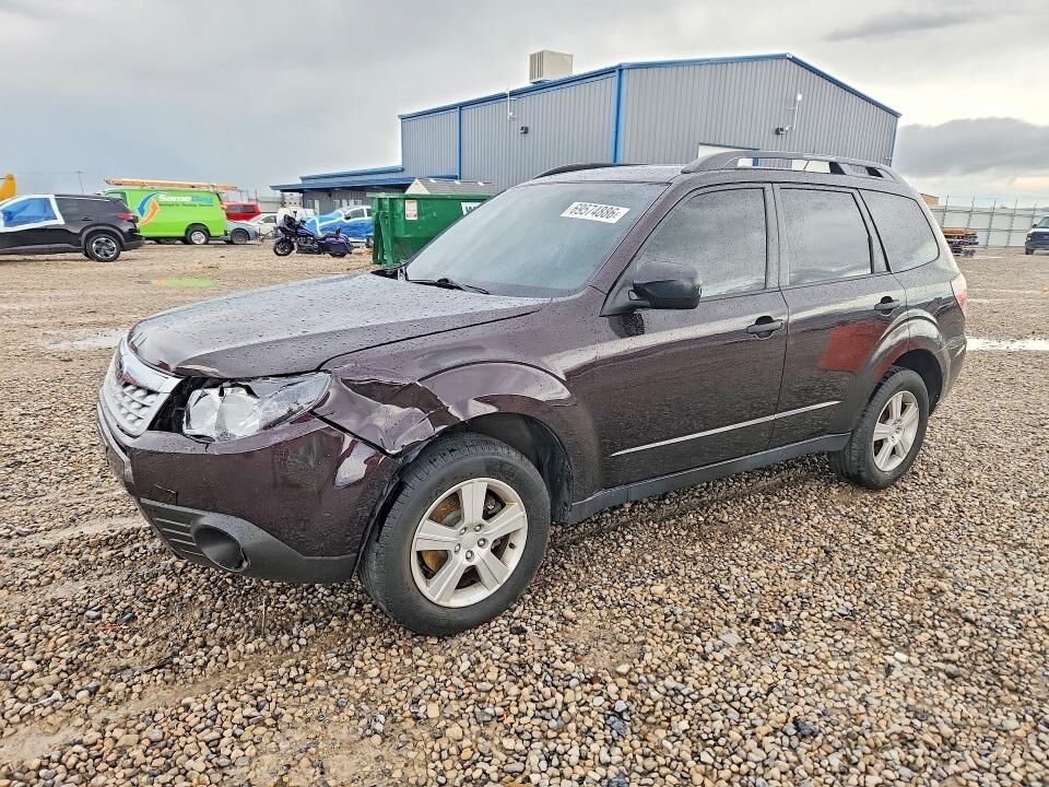 2013 SUBARU Forester