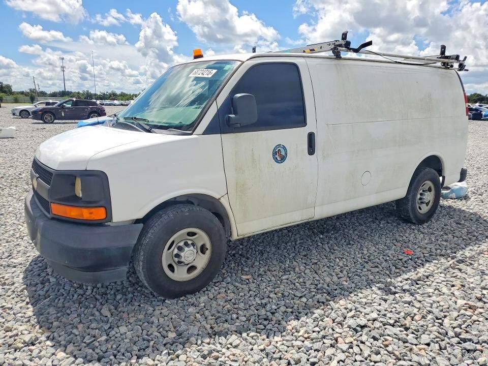 2017 CHEVROLET Express