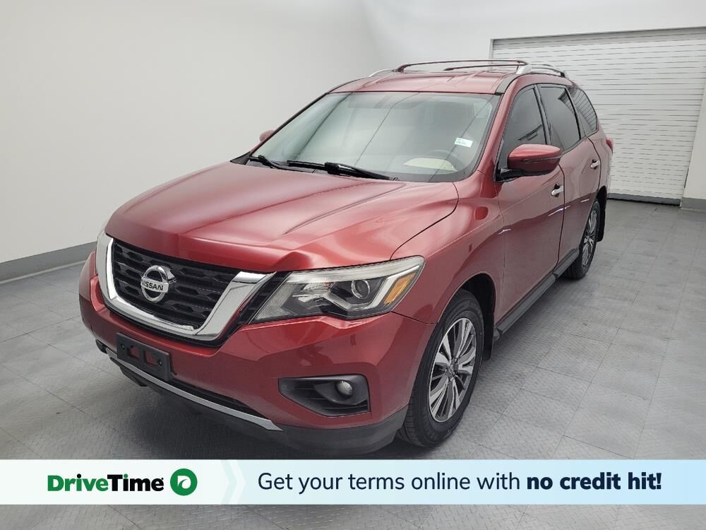 2017 NISSAN Pathfinder