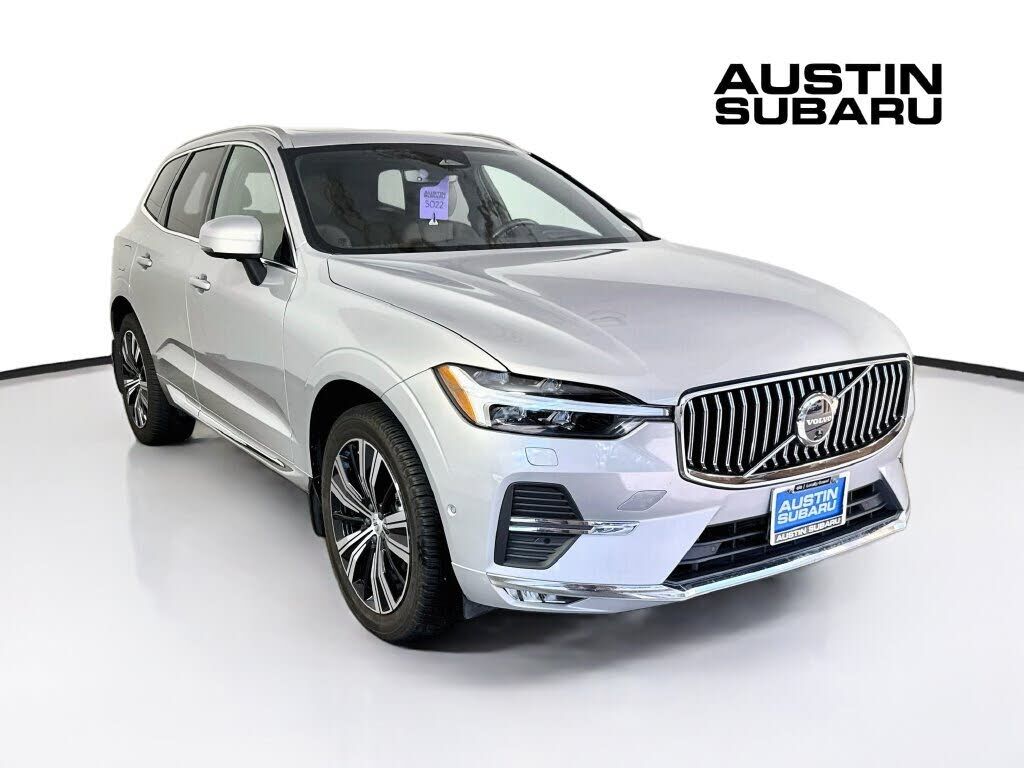 2022 VOLVO XC60