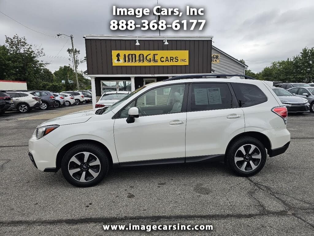 2018 SUBARU Forester