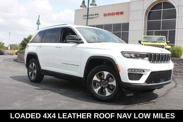 2022 JEEP Grand Cherokee