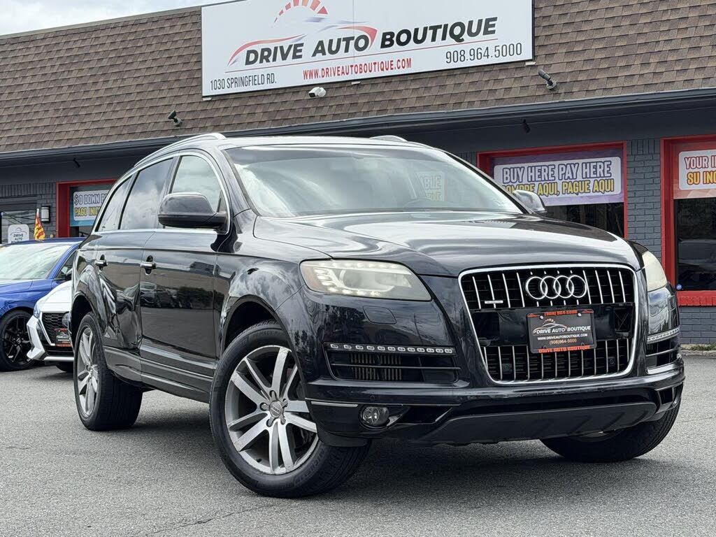 2011 AUDI Q7