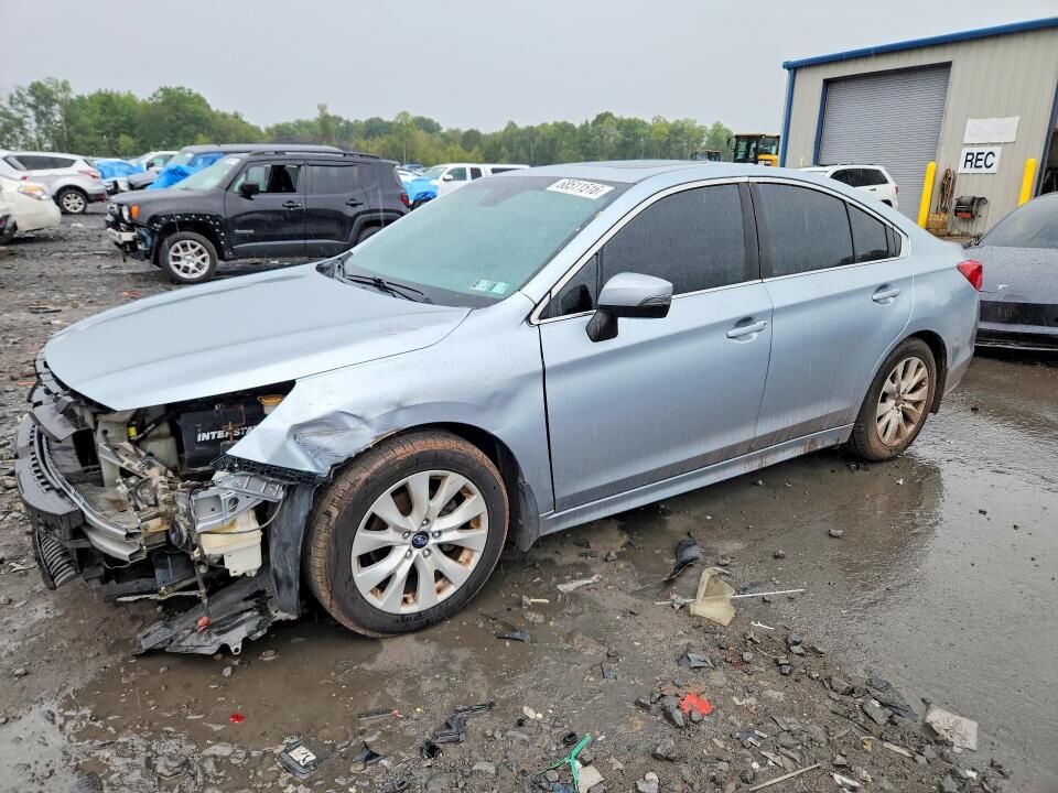 2017 SUBARU Legacy