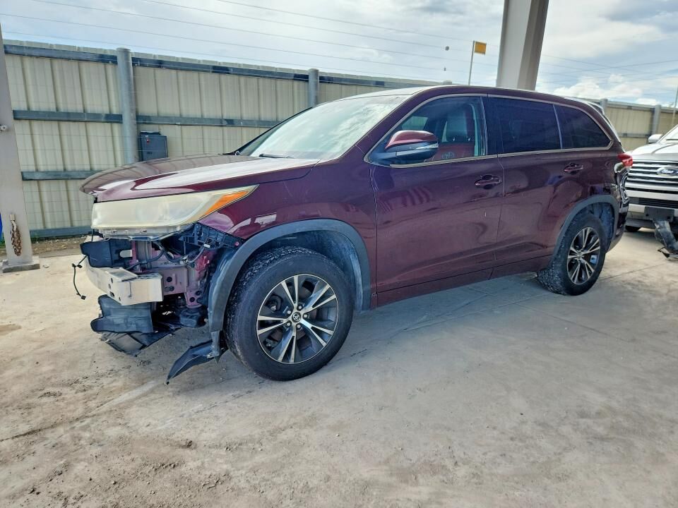 2018 TOYOTA Highlander