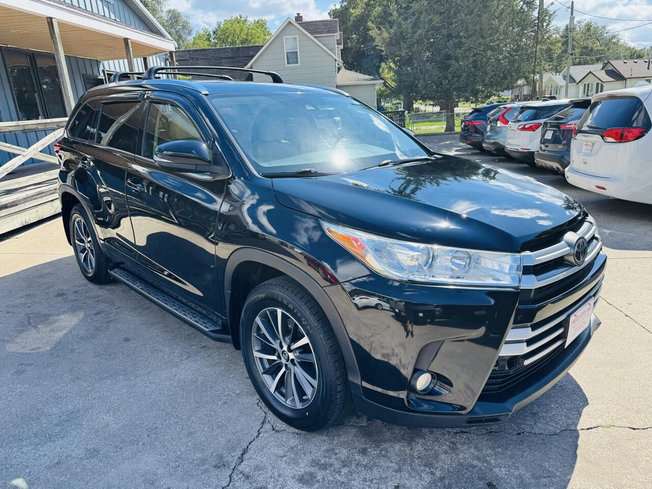 2017 TOYOTA Highlander