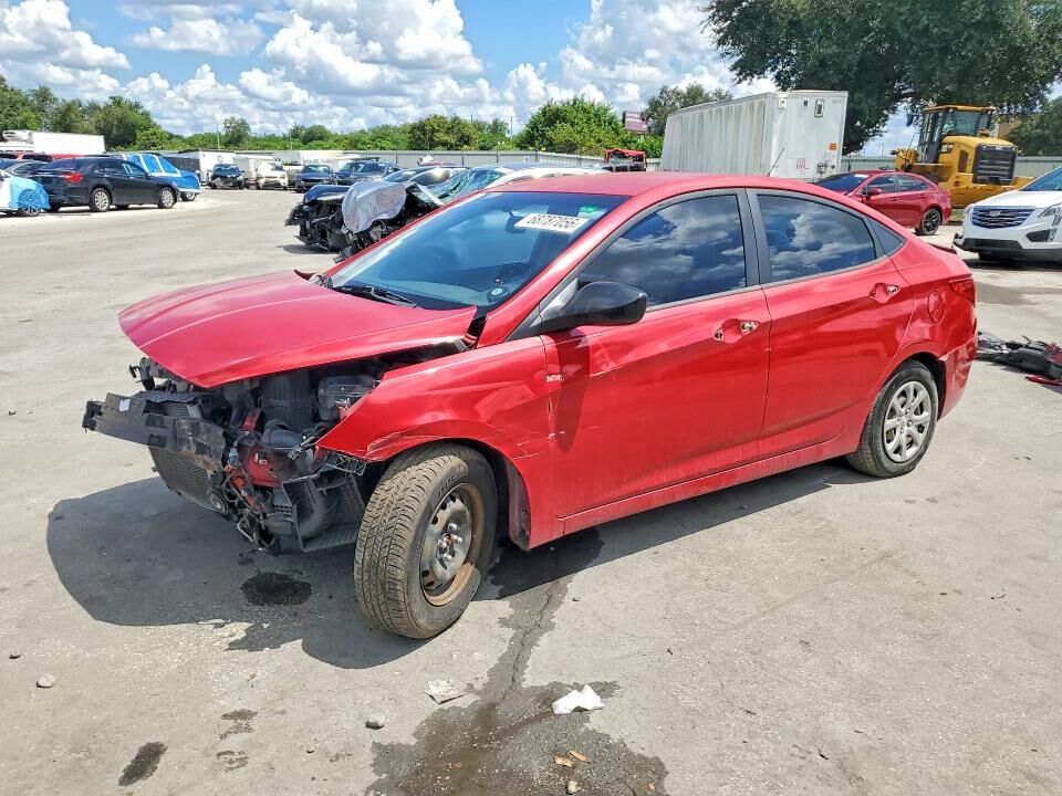 2012 HYUNDAI Accent