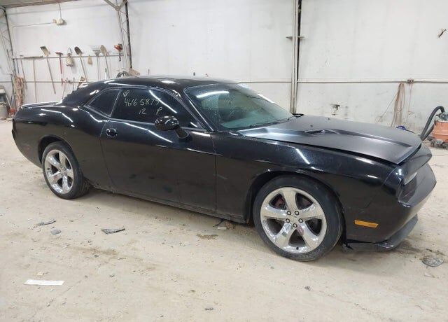 2012 DODGE Challenger