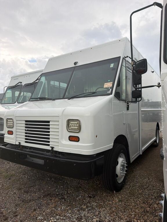 2019 FORD Commercial Chassis