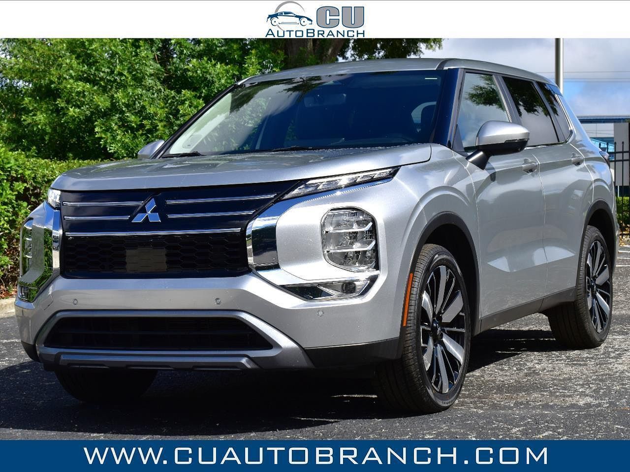 2025 MITSUBISHI Outlander