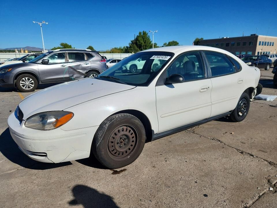 2004 FORD Taurus