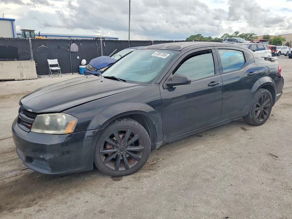 2014 DODGE Avenger