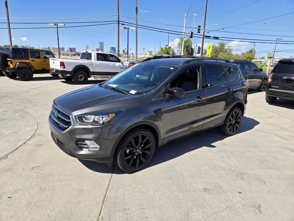 2018 FORD Escape