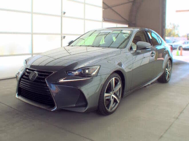 2018 LEXUS IS