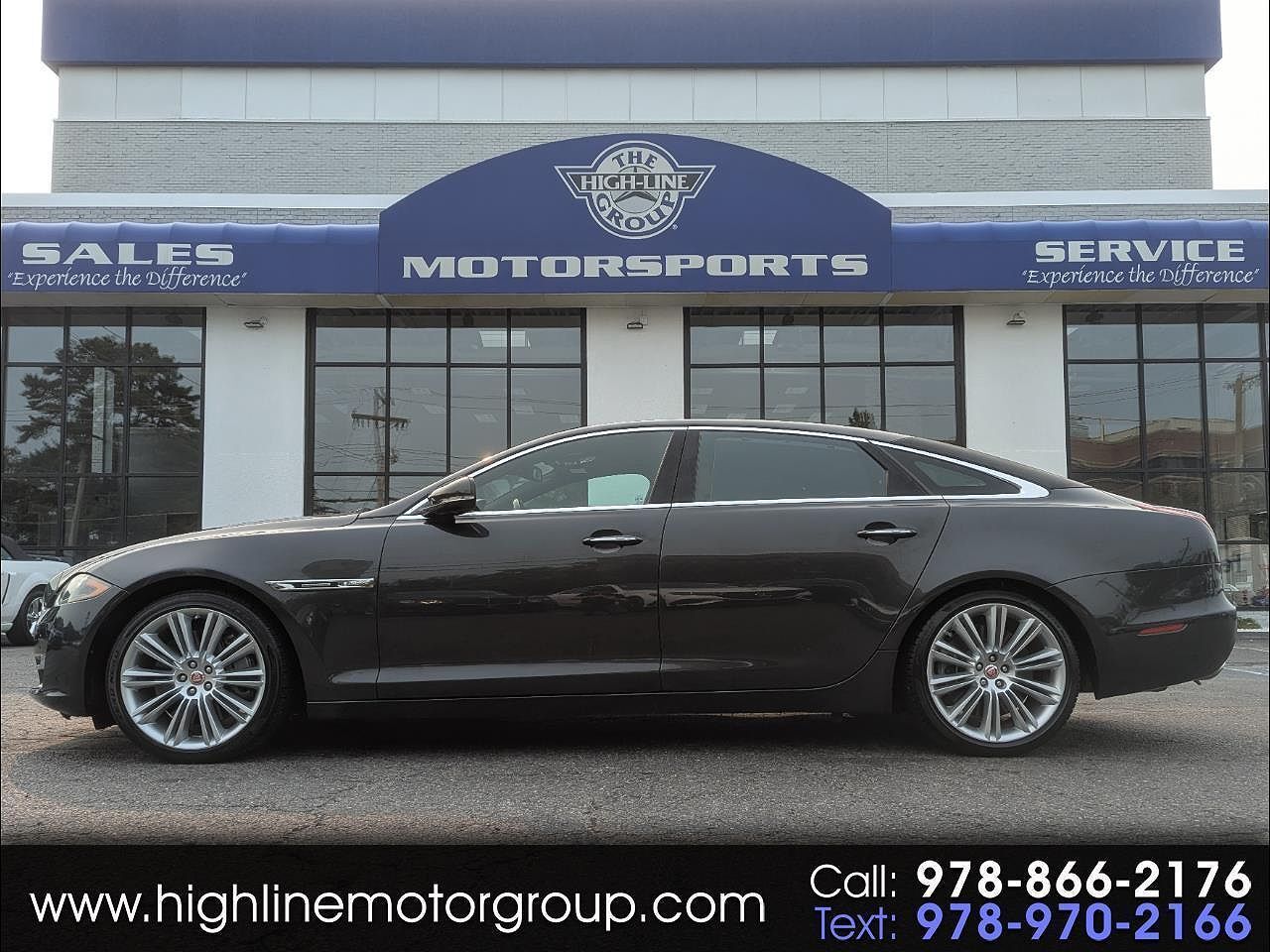 2017 JAGUAR XJ