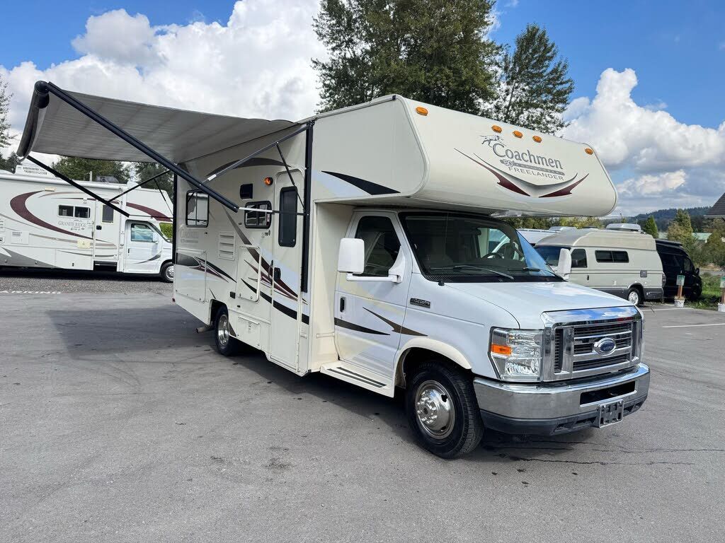 2013 FORD E-350