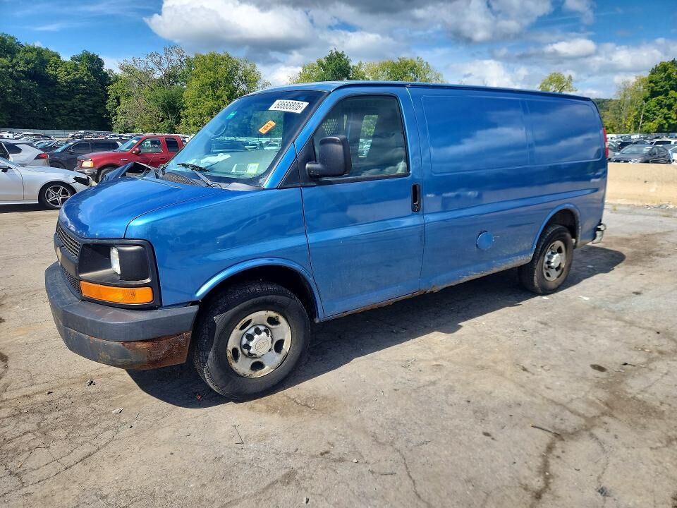 2010 CHEVROLET Express