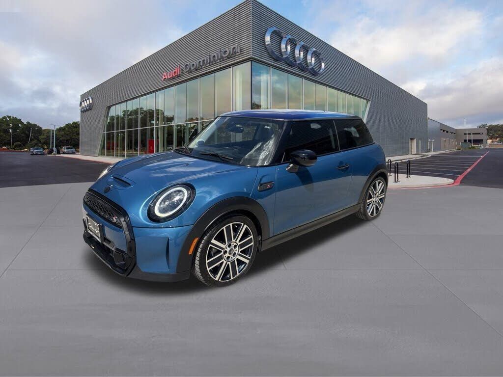 2024 MINI Hardtop