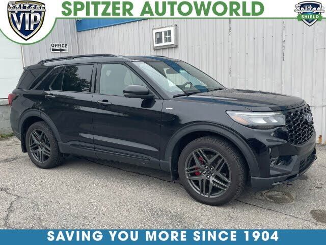 2025 FORD Explorer