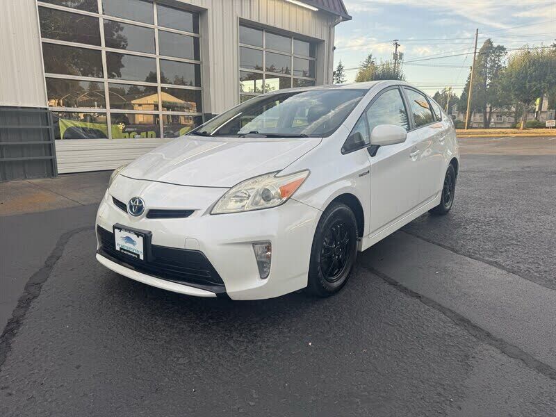 2013 TOYOTA PRIUS