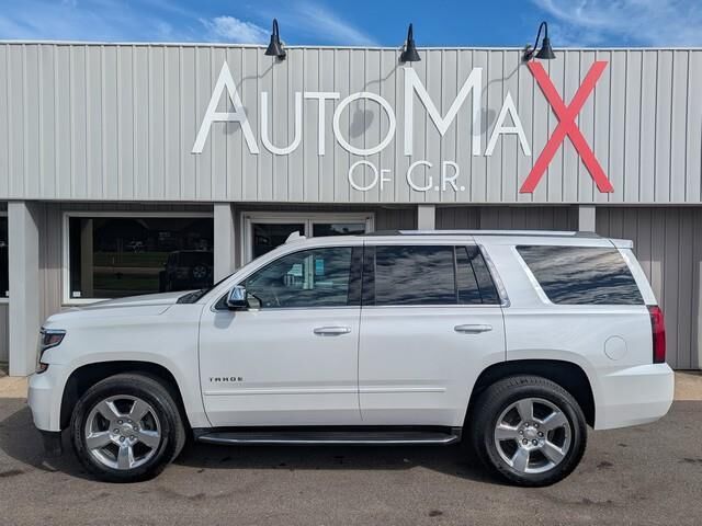 2017 CHEVROLET Tahoe