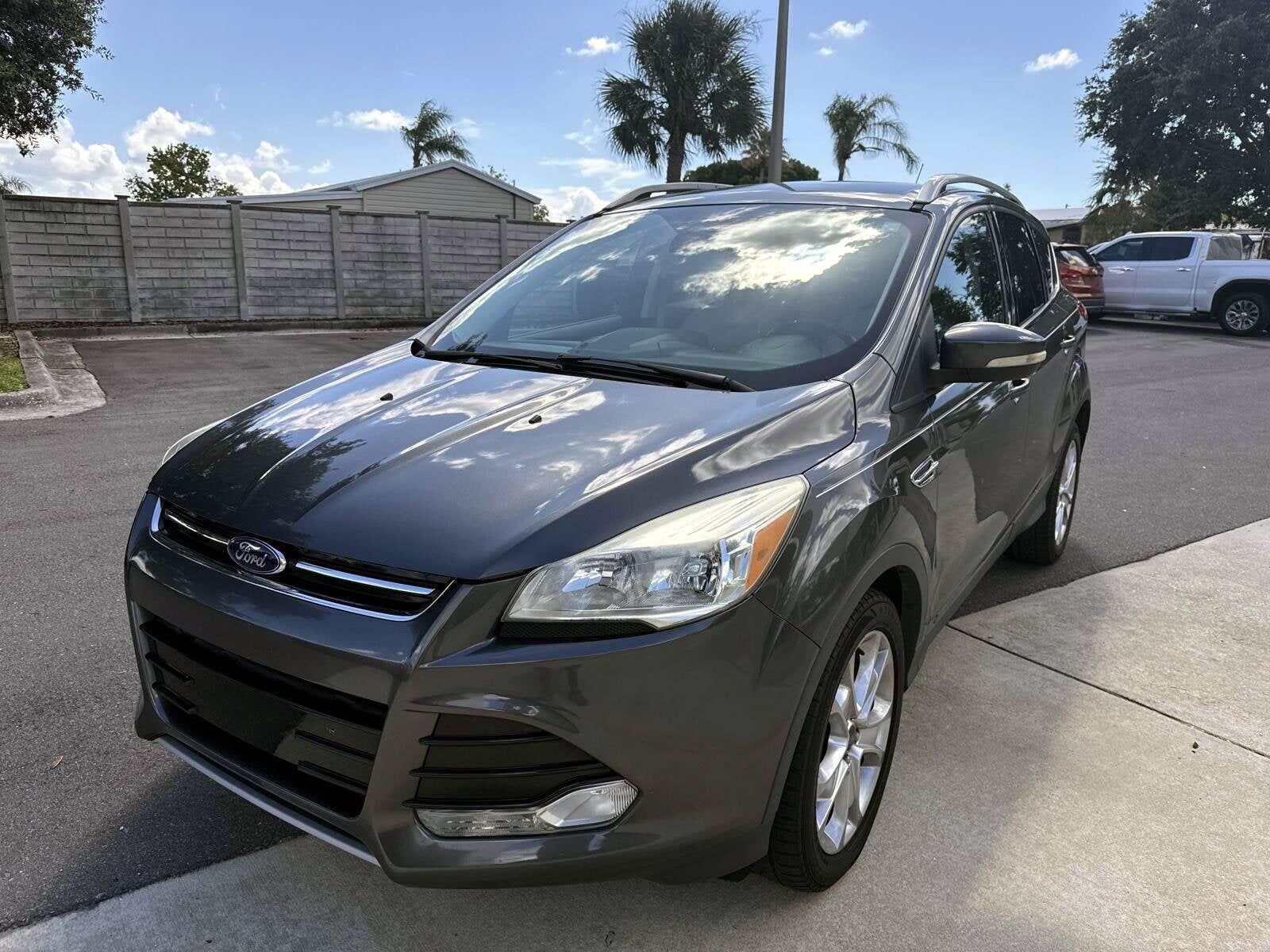 2016 FORD Escape
