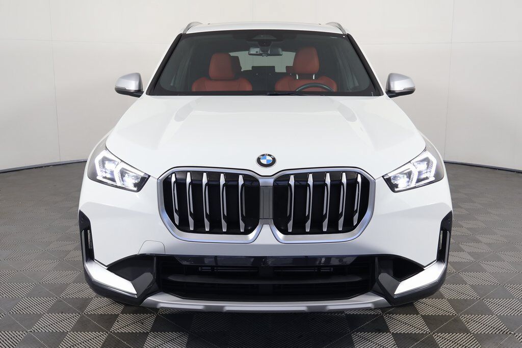 2023 BMW X1