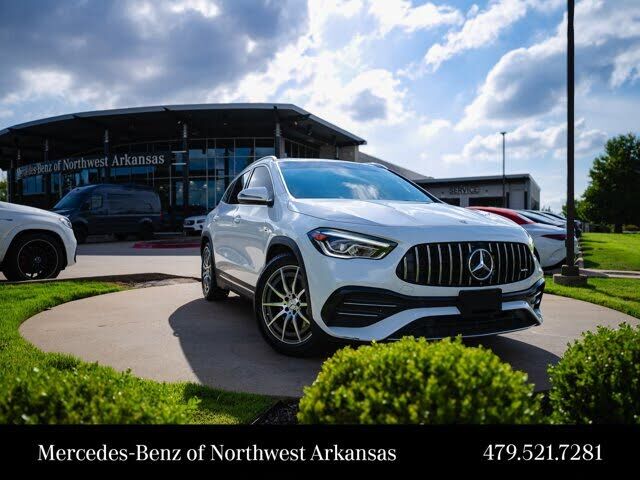 2021 MERCEDES-BENZ GLA-Class