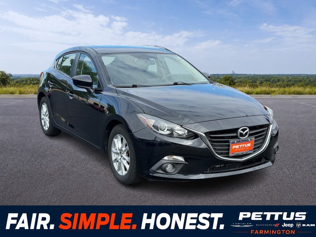 2016 MAZDA Mazda3