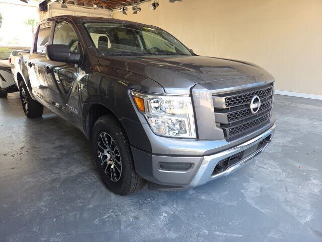 2023 NISSAN Titan