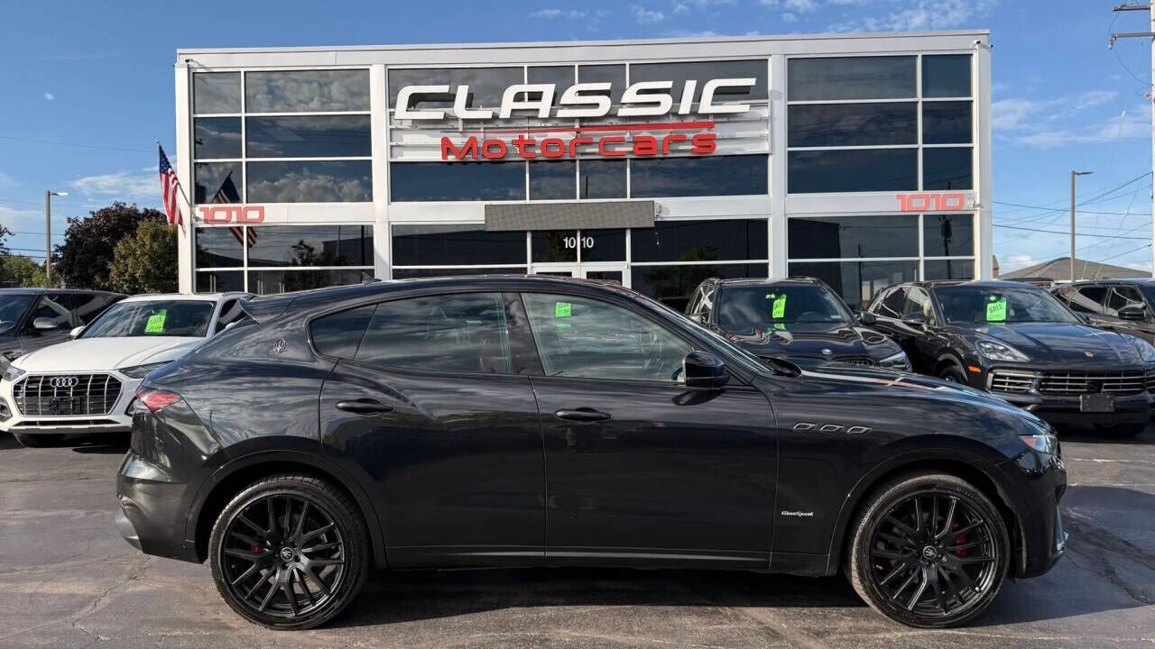 2021 MASERATI Levante