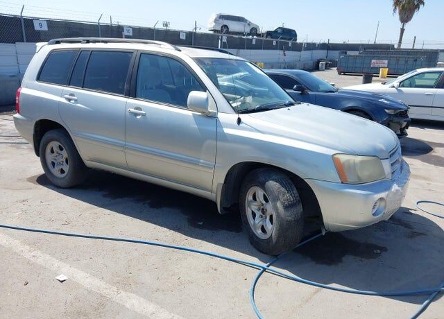 2003 TOYOTA Highlander