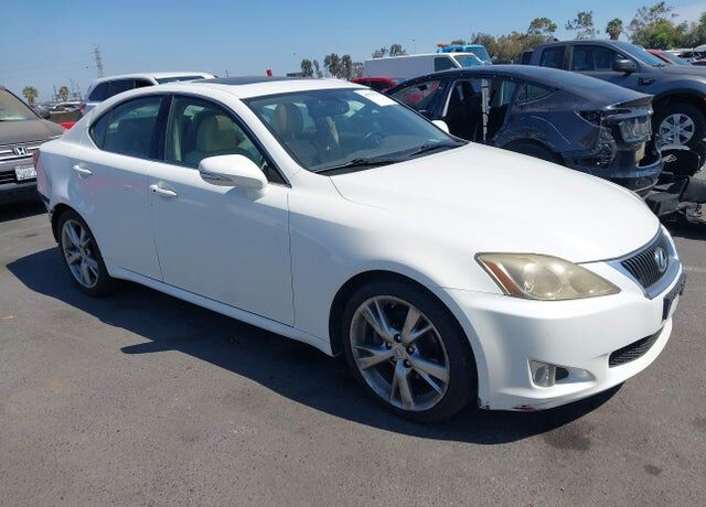 2010 LEXUS IS