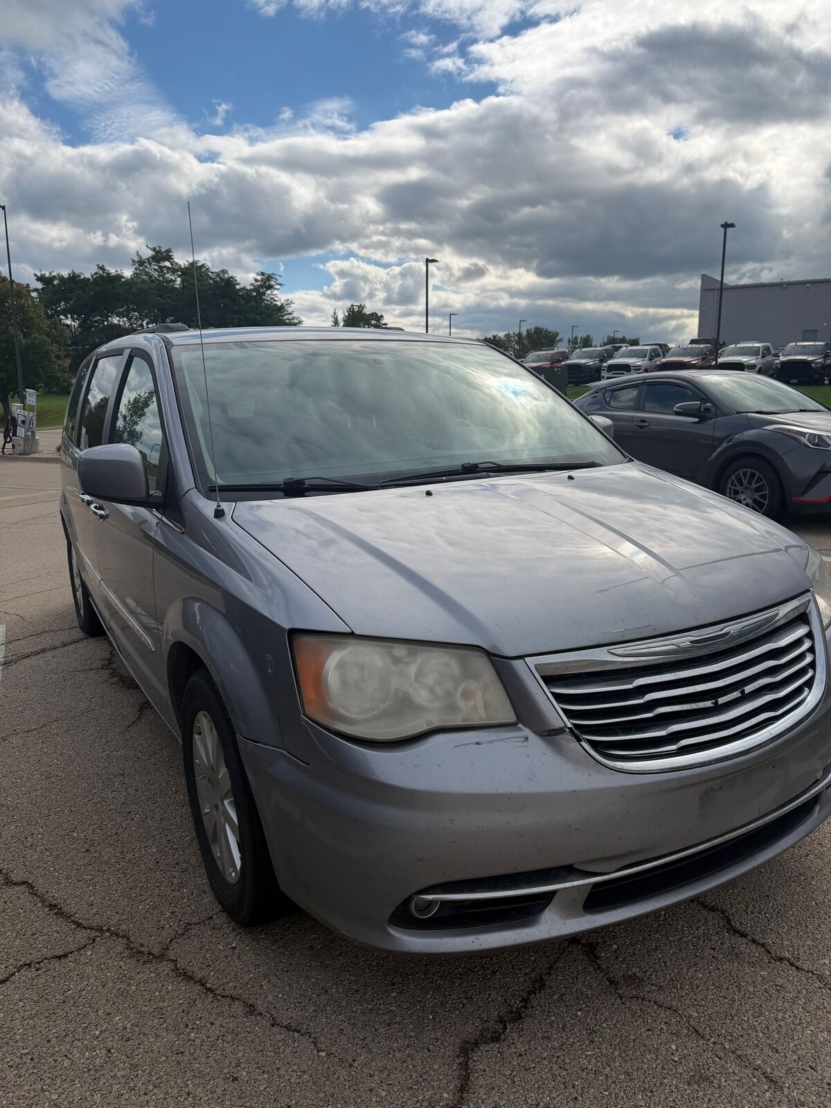 2016 CHRYSLER Town and Country