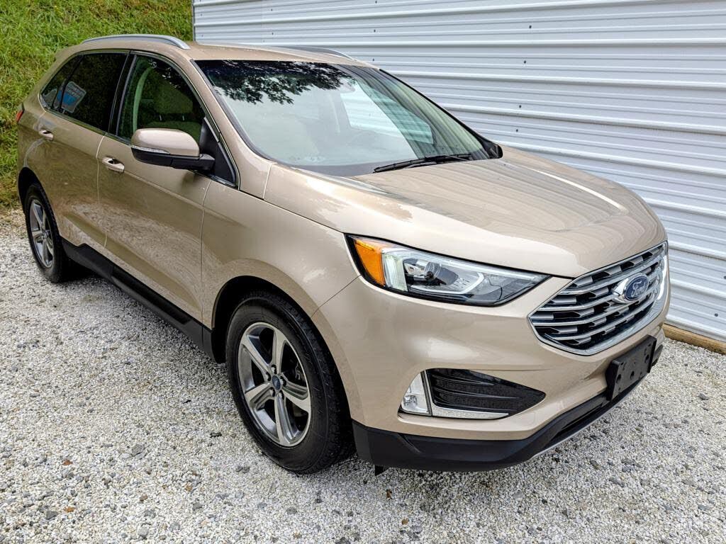 2020 FORD Edge