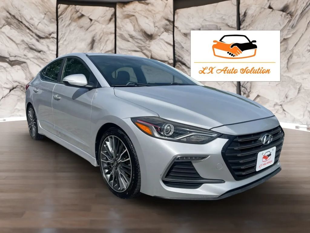 2018 HYUNDAI Elantra