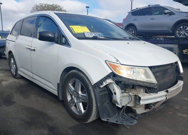 2012 HONDA Odyssey