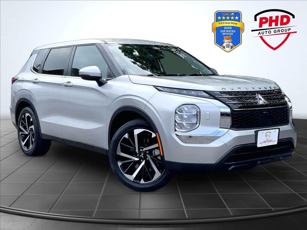 2022 MITSUBISHI Outlander